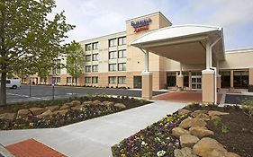 Fairfield Inn & Suites By Marriott Cleveland Beachwood